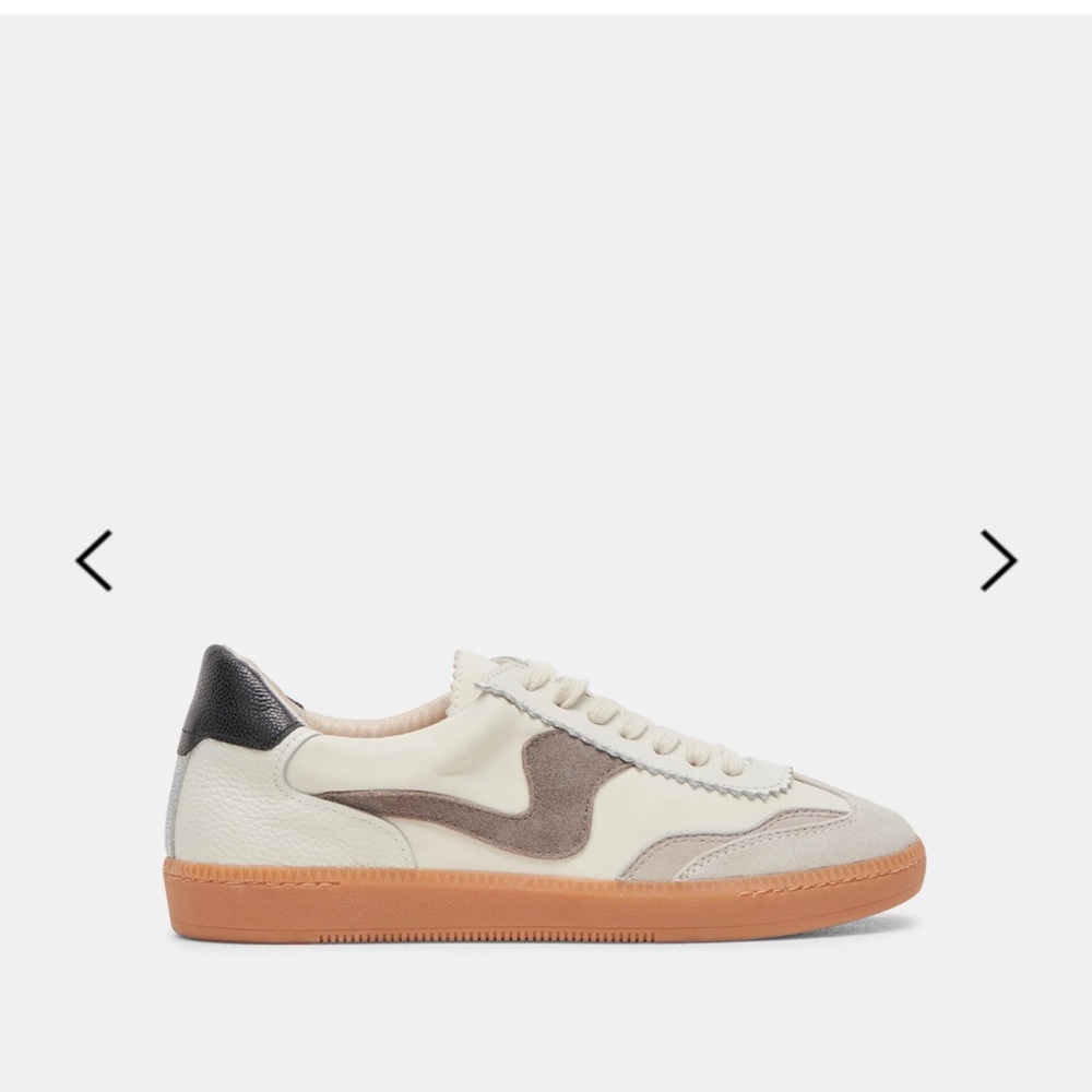 Dolce Vita Notice Sneakers NWT Size 6